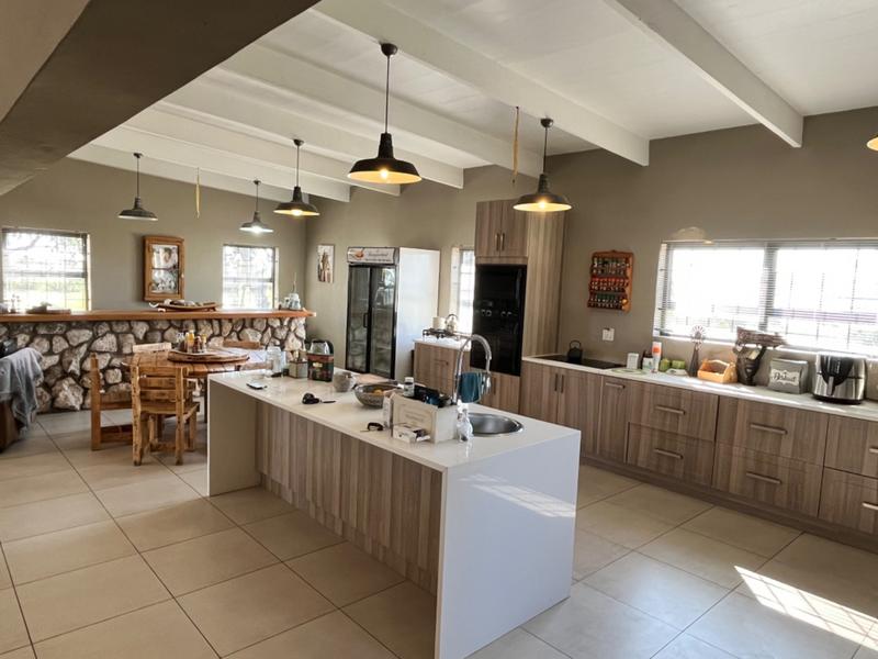 5 Bedroom Property for Sale in Dwarskersbos Western Cape